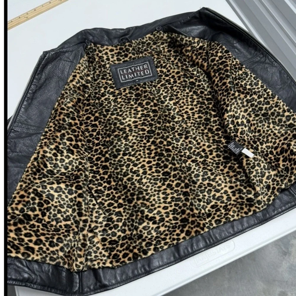 Leather Limited Black Genuine Leather Jacket Leopard Print Lining Womens Medium - Picture 3 of 6